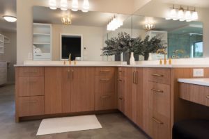 Edgewood Natural Preserve Master Bathroom