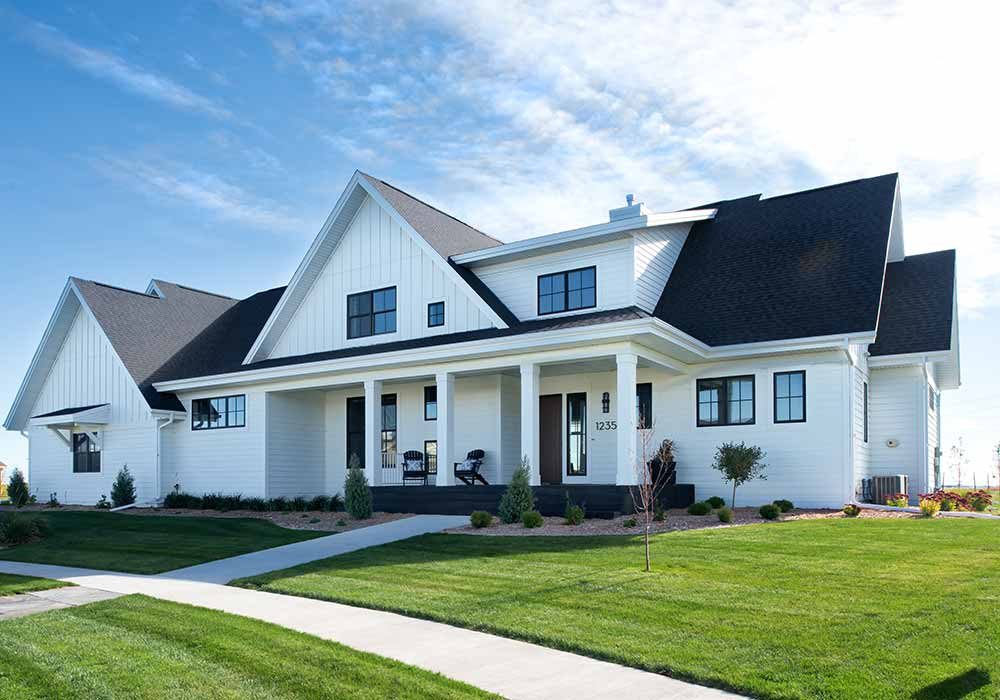 Stately Transitional million dollar custom home built by Radiant Fargo, ND